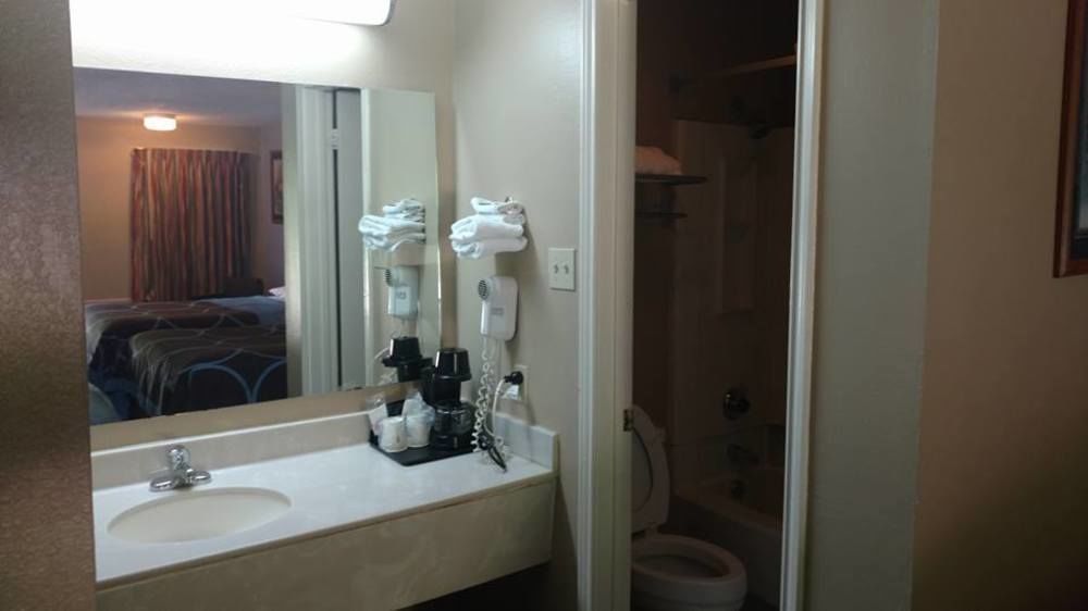 Super 8 By Wyndham Bossier City/Shreveport Area Eksteriør bilde